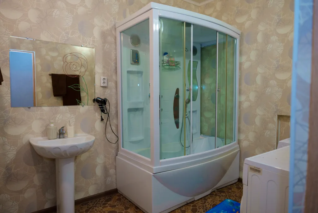 Дом с баней и чаном