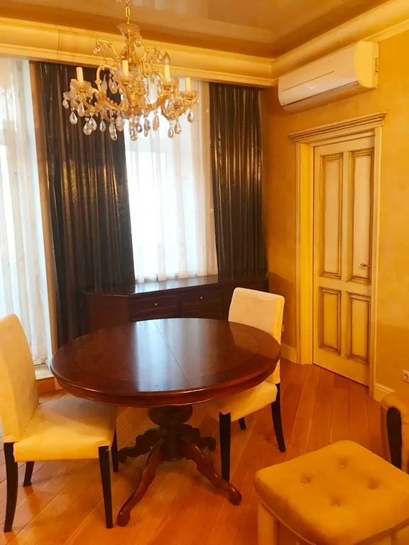 Квартира 3-комнатная Квартира — Москва