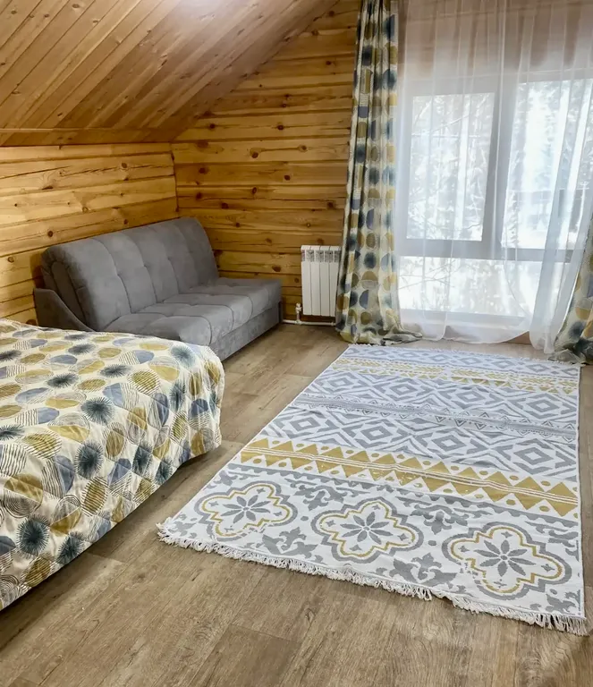 Коттедж Уютный апартамент на втором этаже с отдельным входом — аренда посуточно в Озёрное