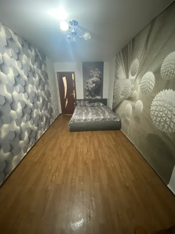 2-комнатная квартира в Центре Кантемировка