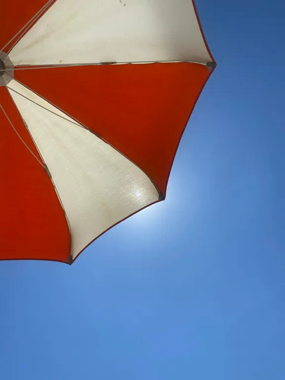 Уютные апартаменты с бассейном на берегу моря