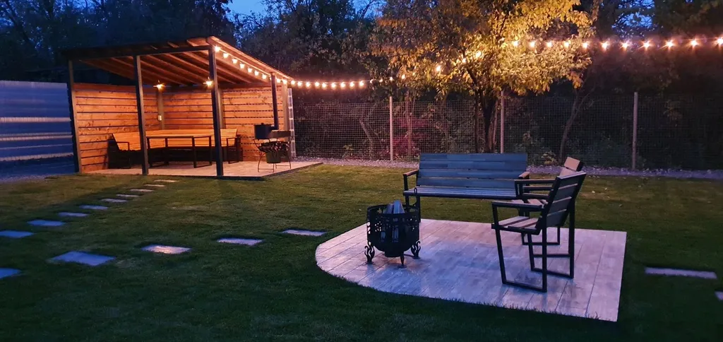 Дом-купол в загородном комплексе