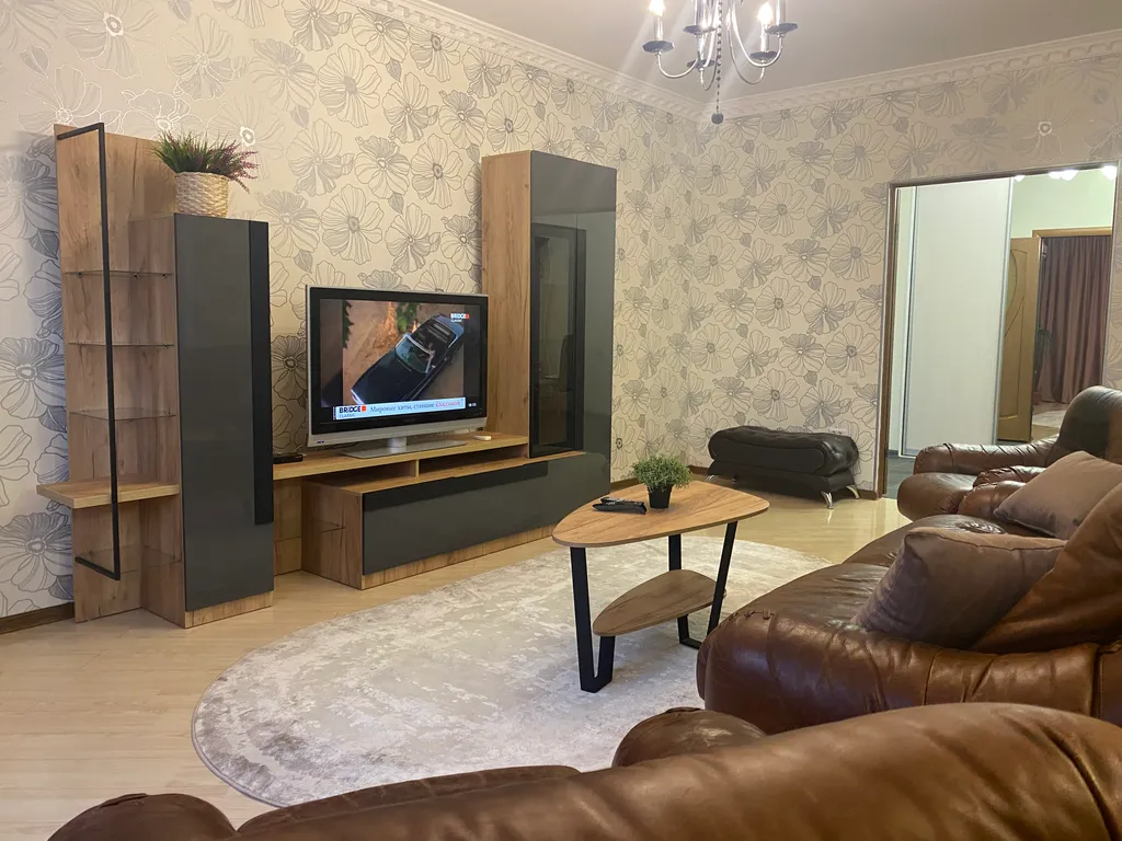 Просторный апартамент для действительно большой семьи