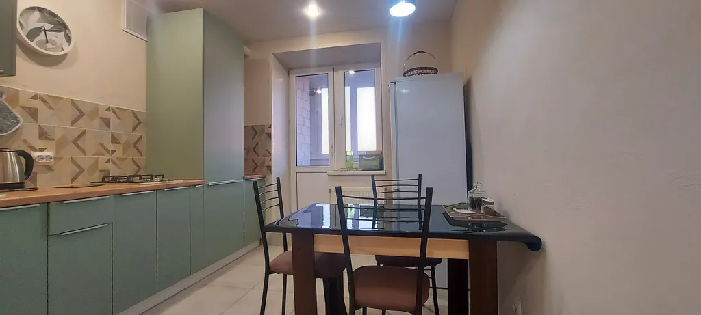 Рядом с Академией единоборств