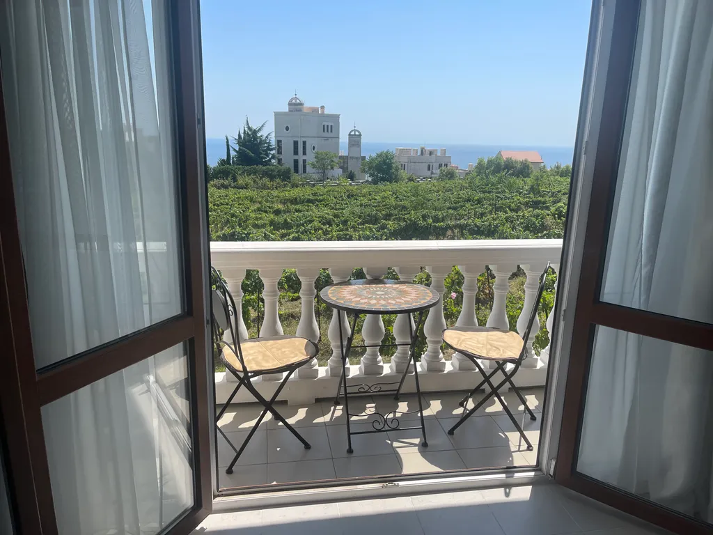 Уютная квартира с видом на море