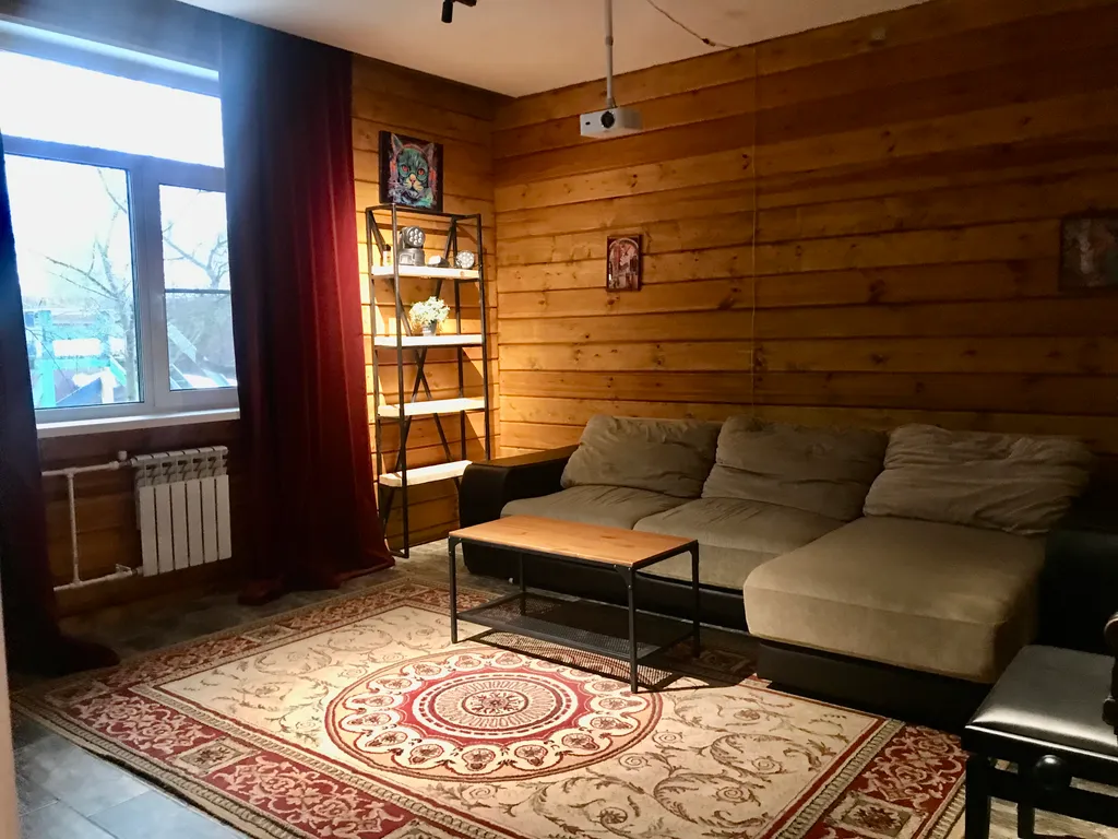 Уютный дом недалеко от города