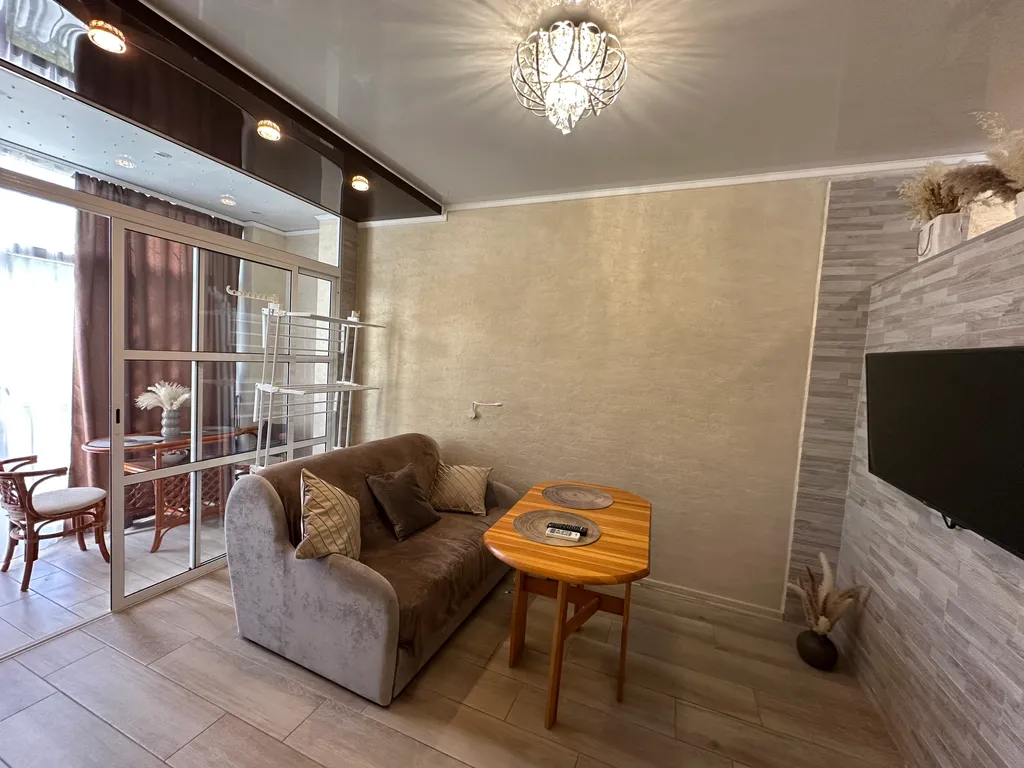 Студия у озера