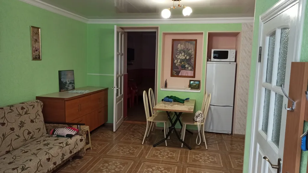 Квартира Однокомнатная квартира в общем дворе — Евпатория