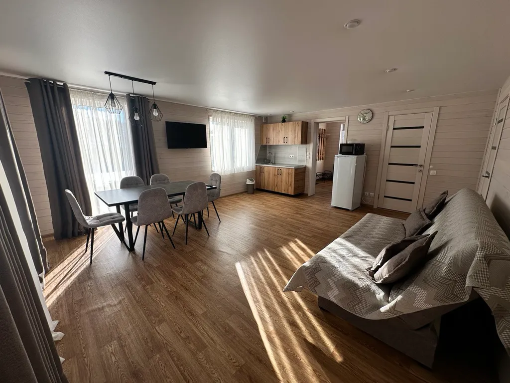 Гостевой дом в ёлках