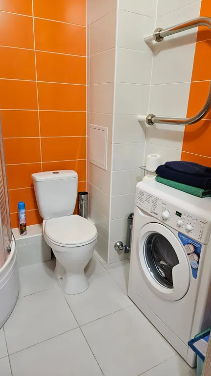 Студия у метро Парнас