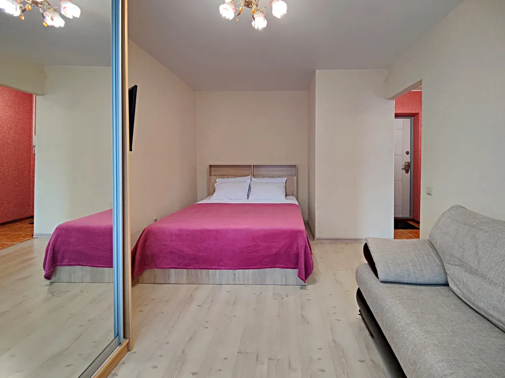 Комфортная квартира в Крутых Ключах — аренда посуточно в Самара