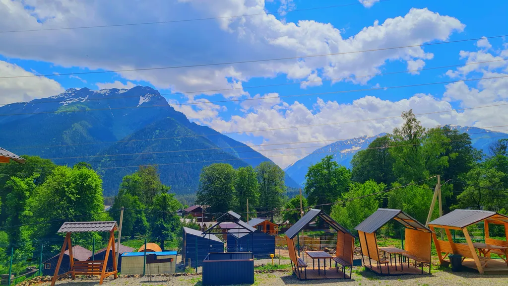 Экодомик с великолепным видом на горы