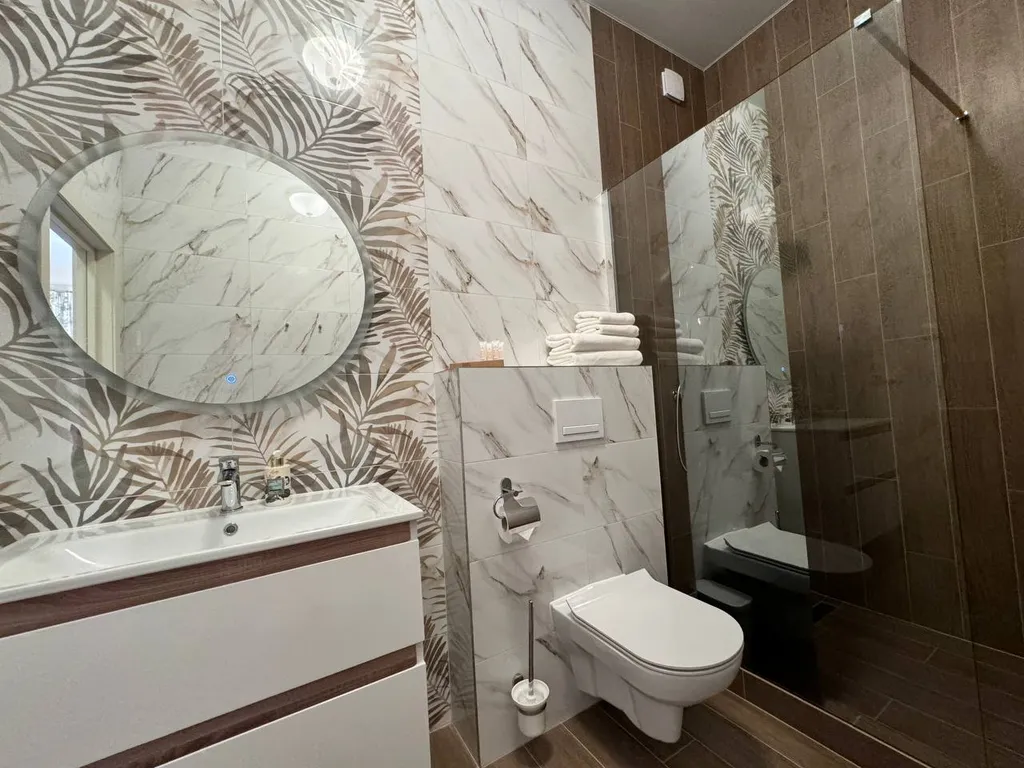 Квартира Апартаменты 9 на первой линии моря с 2-мя кроватями king-size — Светлогорск