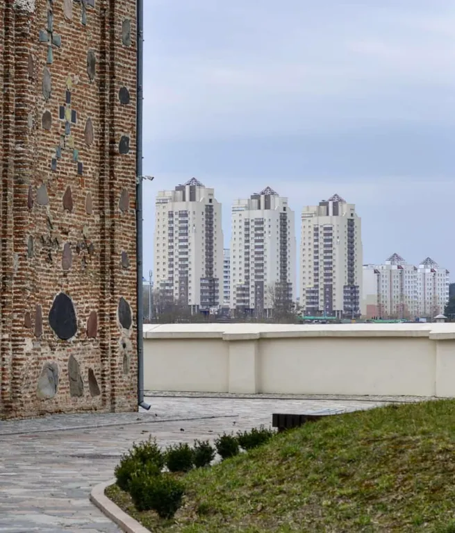 Просторные апартаменты недалеко от исторического центра