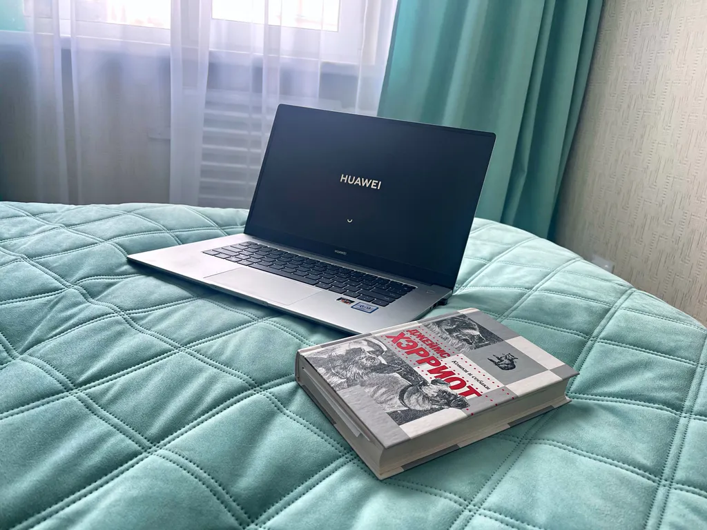 Солнечная двухкомнатная квартира