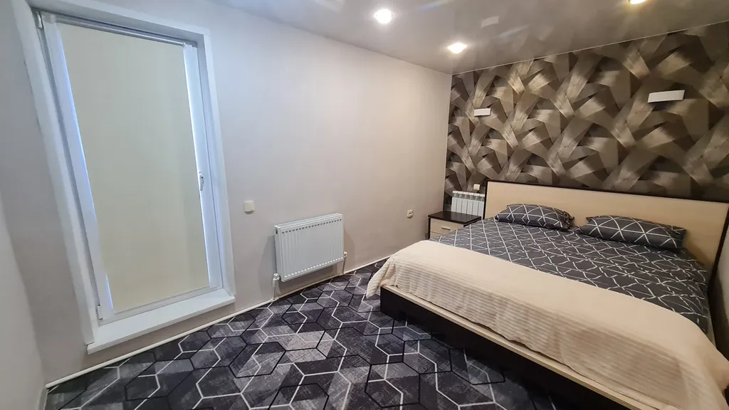 Домик в городе