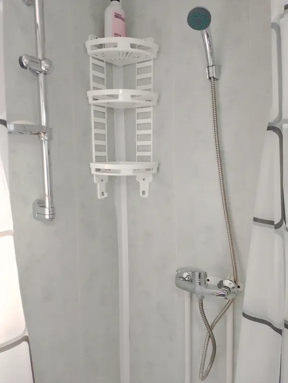 Домик с отдельным входом и красивым видом из окна со всеми удобствами