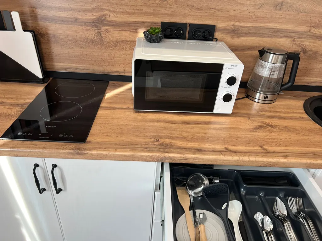 Студия в новом доме с новым ремонтом