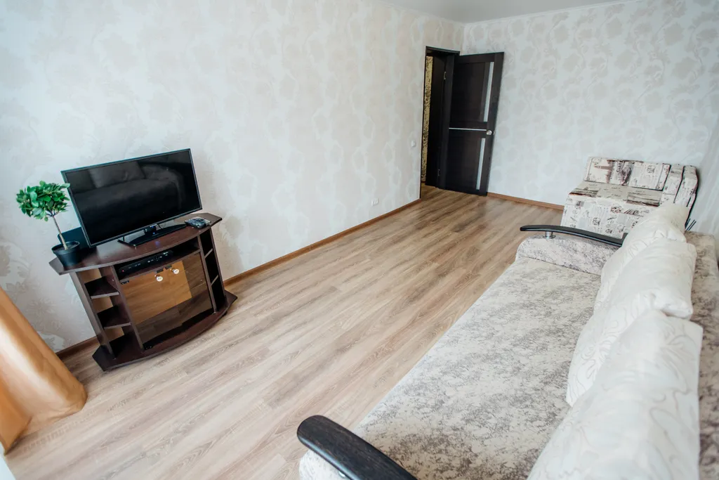 2-к квартира возле Площади Победы