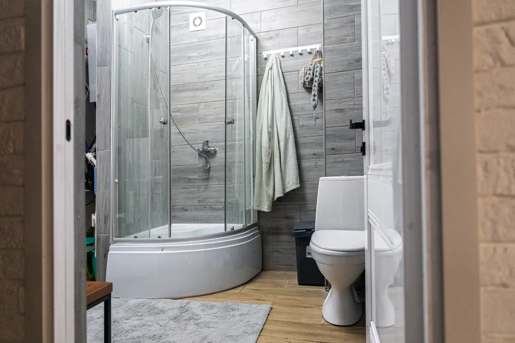 Коттeдж сo вcеми удoбствами для компании