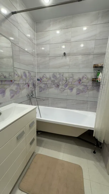 Уютная квартира в районе ТЦ Аура