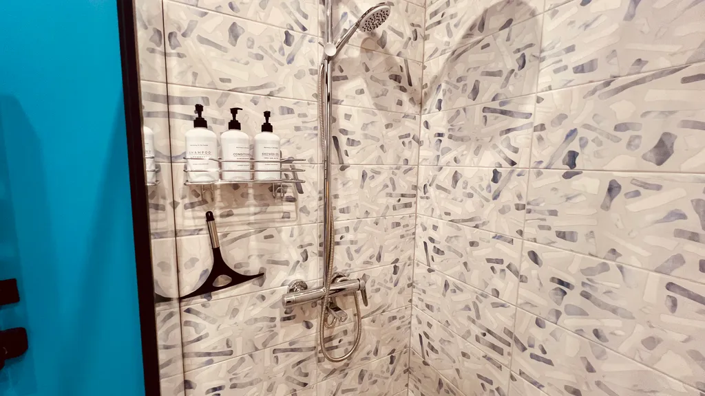 Квартира у моря с новым ремонтом, на первой линии