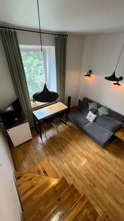 Двухуровневая квартира в центре