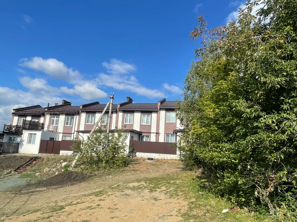 Уютный таунхаус с видом на Уральские горы и озеро Банное