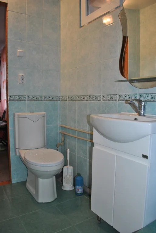 3хкомнатный дом в два этажа 80квм