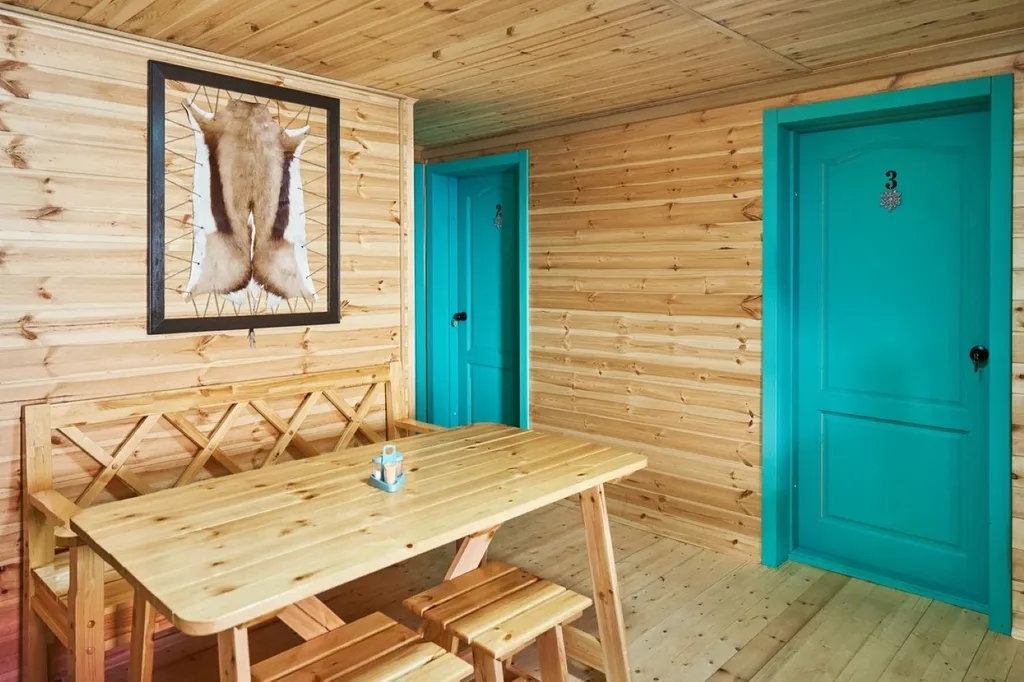 Номер с видом на телецкое озеро