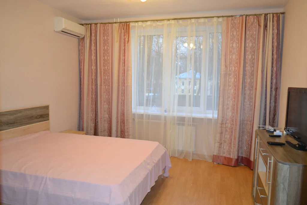 Просторная квартира в центре города с видом на парк