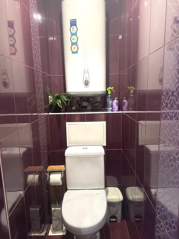 Уютная двухкомнатная квартира с видом на пруд