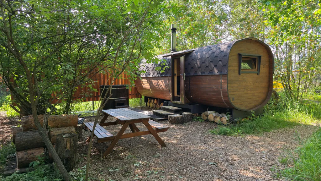 Коттедж Уютный дом в стиле барн — Дятловка