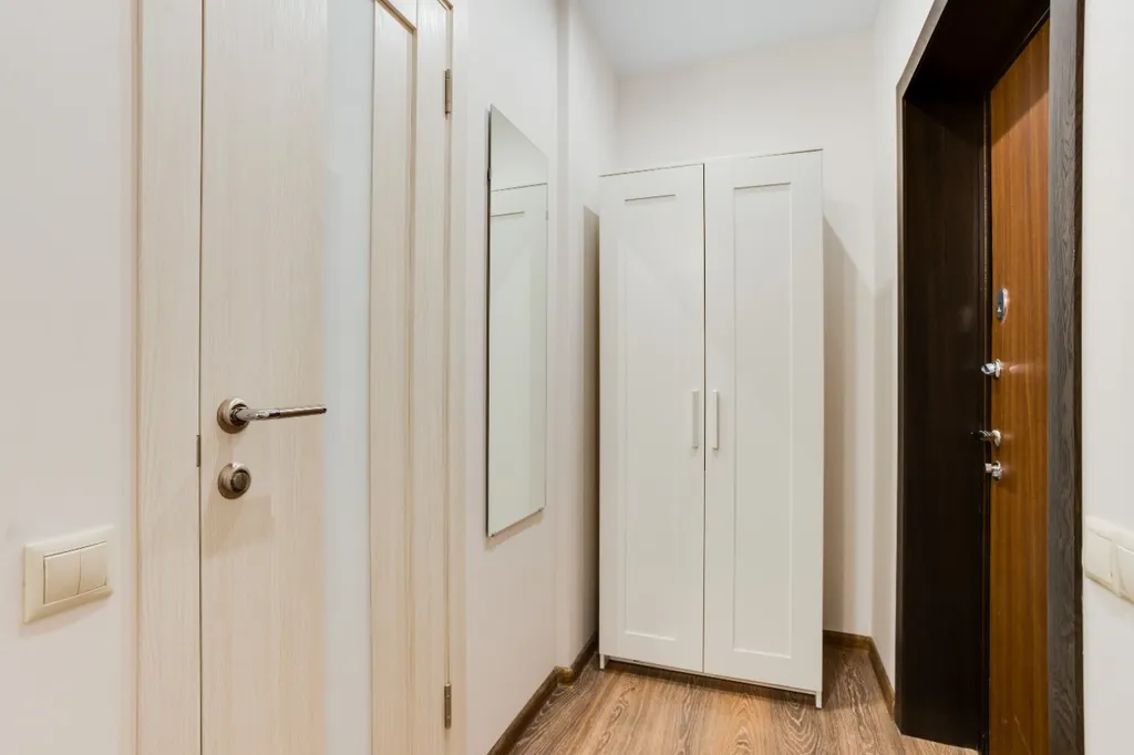 Студия Беж с балконом возле Меги