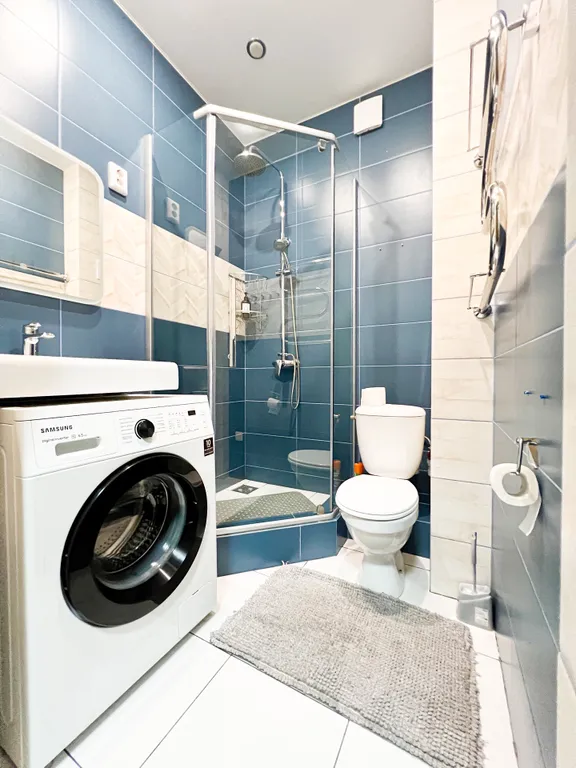 Квартира в центре с видом на Модный квартал и Ангару