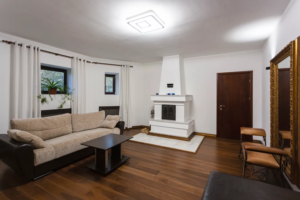 Дом с сауной и теннисными кортами