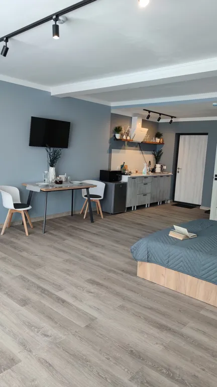 Номер с балконом, видом на реку Волга и гору Арбуга