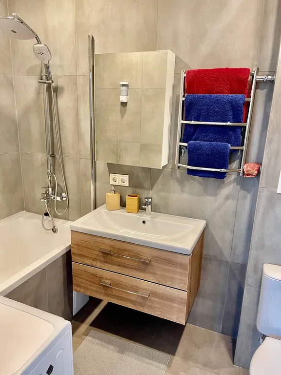 ColorApartments. Тропические джунгли