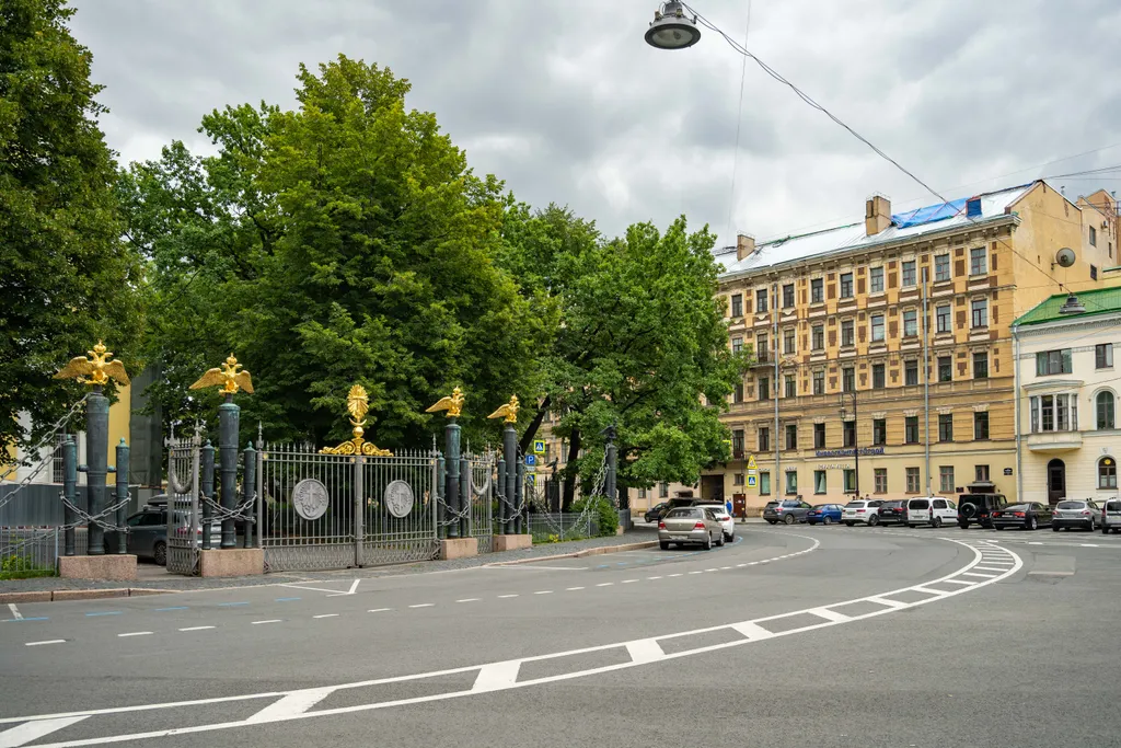 Квартира Апартаменты у Спасо-Преображенского Собора — Санкт-Петербург