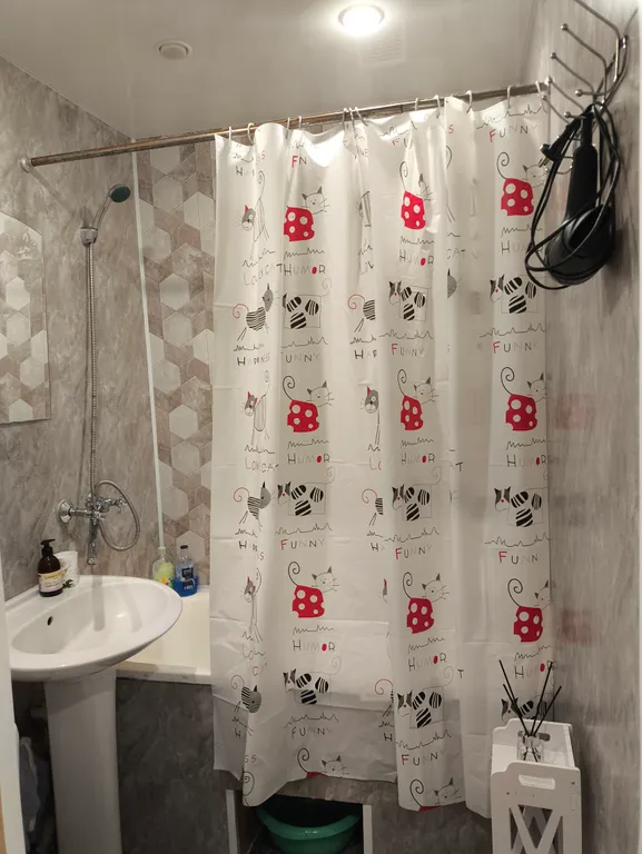 Апартаменты с видом на палату Пушникова в центре