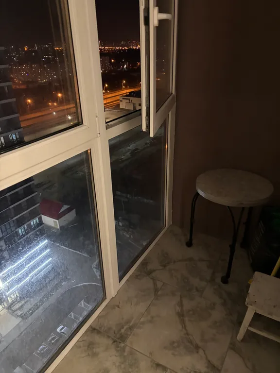 Новая 2-комнатная квартира с кондиционером в новом доме