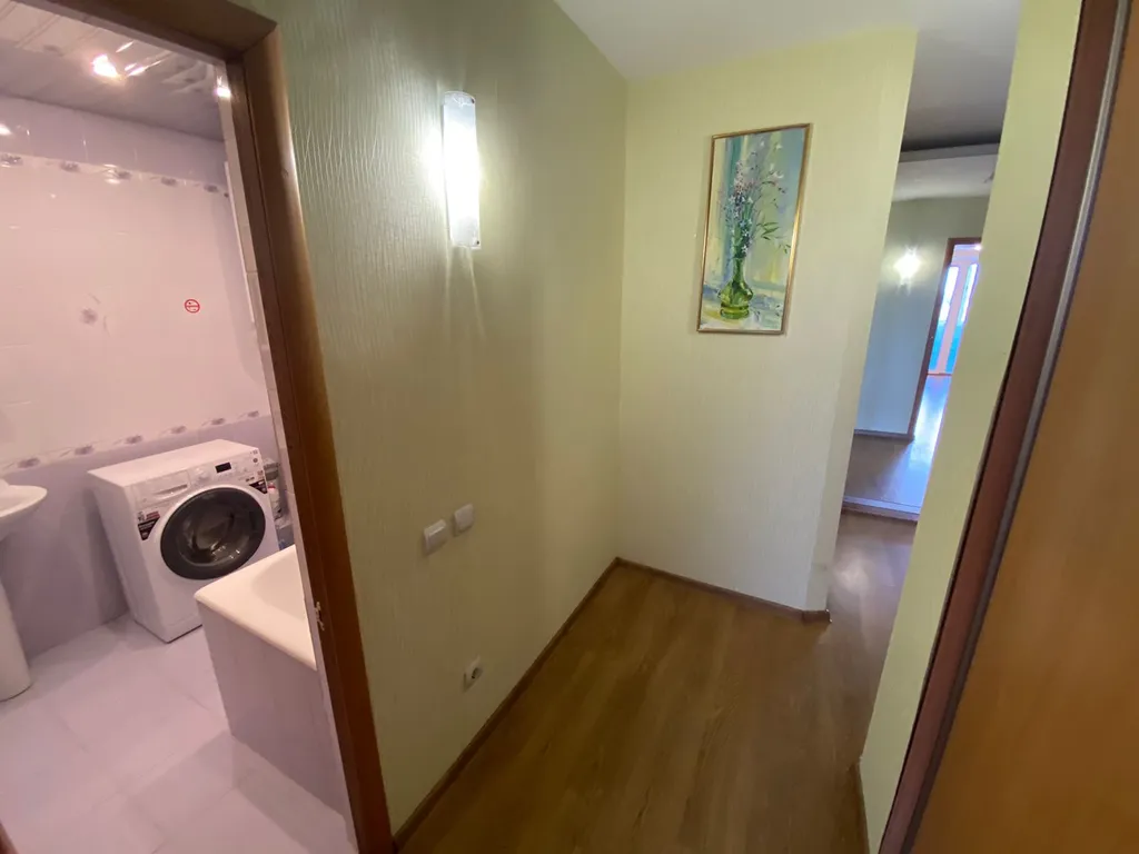 4-комнатная Квартира