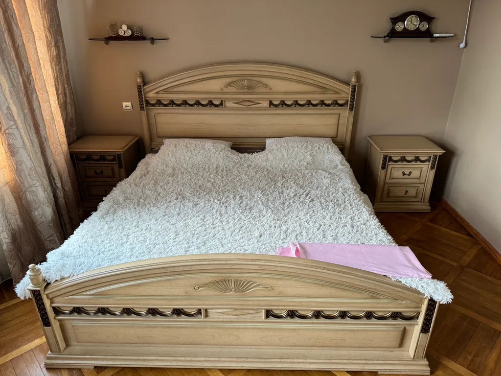 Большой, уютный дом с бильярдом в городе Гомеля. Отличное место.