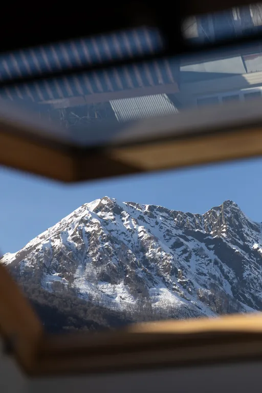 Уютная двухуровневая квартира в Красной поляне с видом на Ачишхо