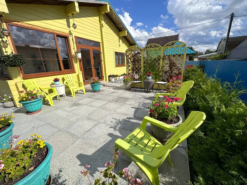 Уютный дом у моря