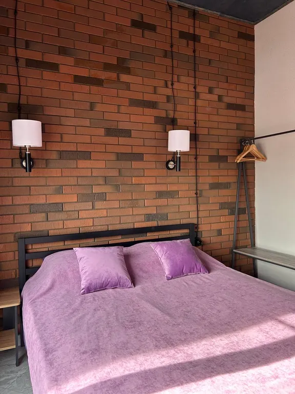 Частный дом с футбольным полем