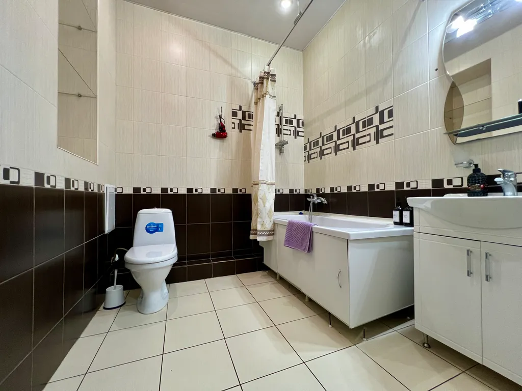 Рядом пляж парк Победы Херсонес не берем оплату за уборку