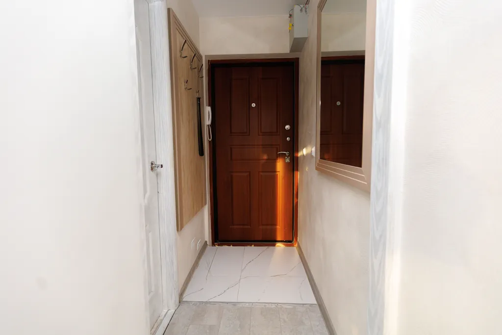 Студия у городской администрации | Квартирный вопрос