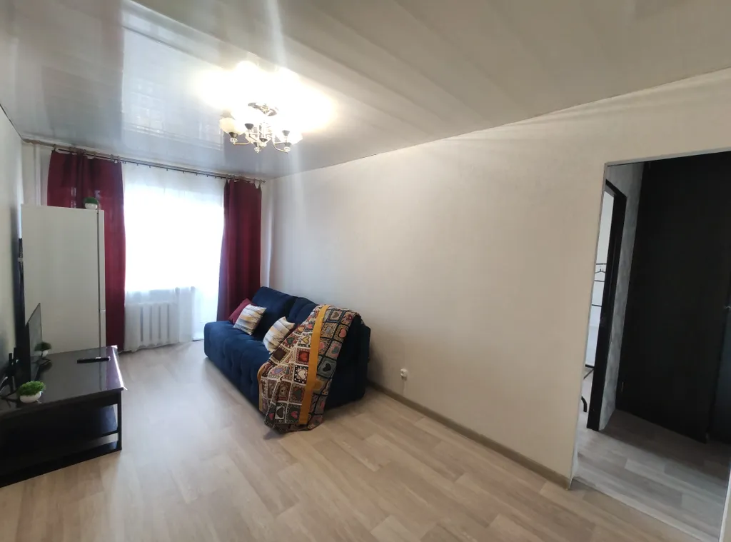 Уютное гнёздышко у озера