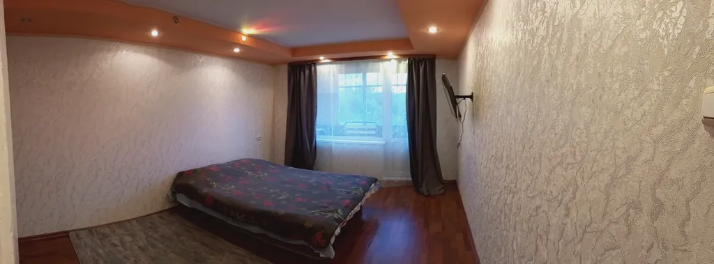 Уютная квартира неподалеку от въезда в город